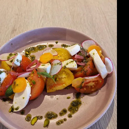 فندق L'escale 3*