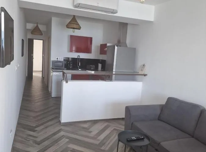 丽斯卡勒酒店 3*