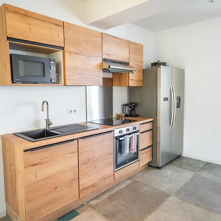 L'escale 3* Порто-Полло