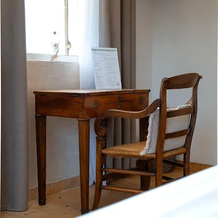 L'escale Hotel