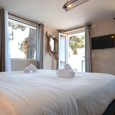 L'escale Порто-Полло