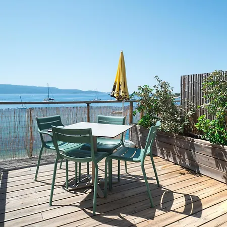 L'escale 3* Порто-Полло